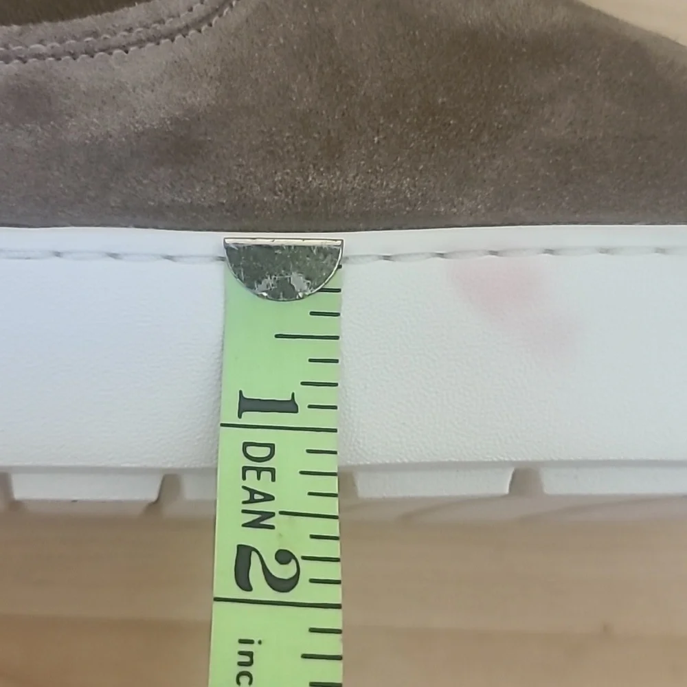 VINCE (NEW) Warren Chelsea Slip-on Platform Suede Boots, Size EU 36.5/ US6.5 - Picture 10 of 10